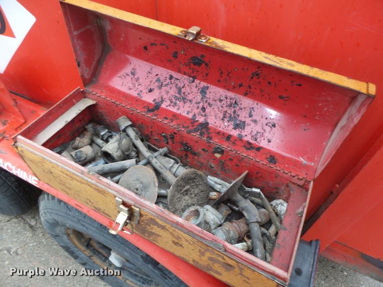 image for item DA0619 1994 Crafco EZ Pour 200D melter applicator