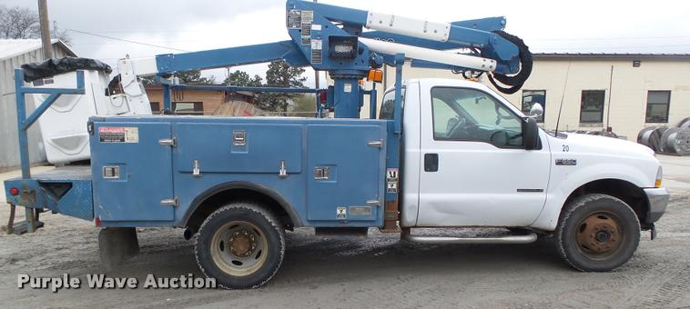 image for item DA0625 2002 Ford F550 Super Duty XL bucket truck