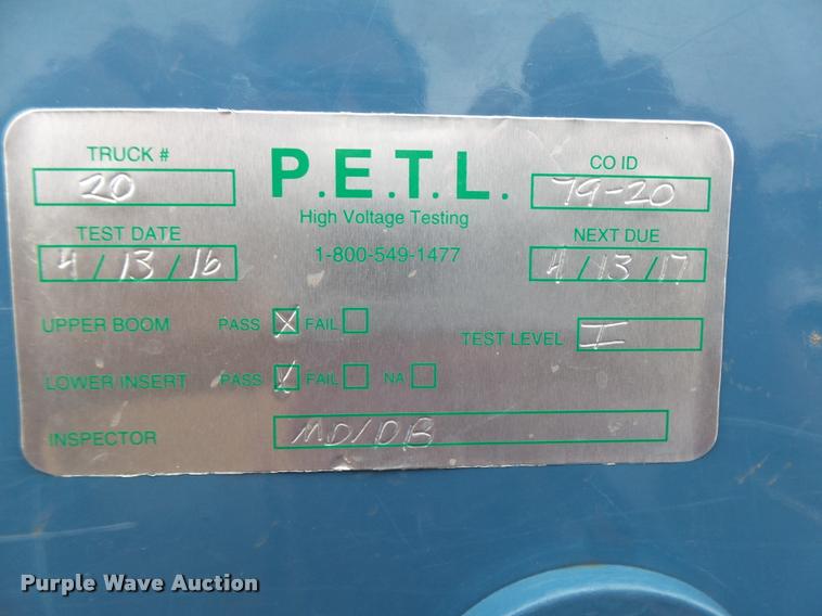 image for item DA0625 2002 Ford F550 Super Duty XL bucket truck