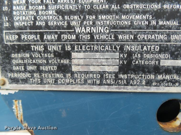 image for item DA0625 2002 Ford F550 Super Duty XL bucket truck