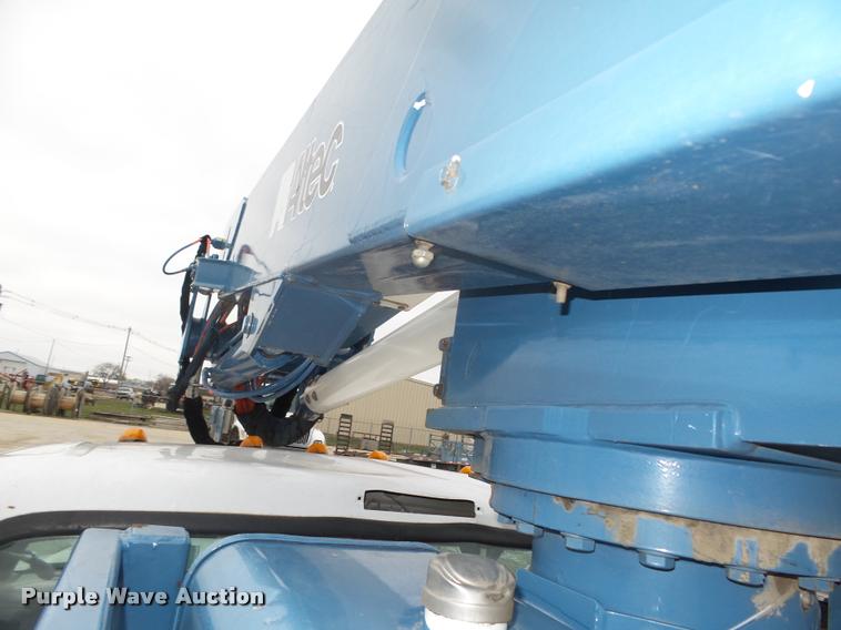 image for item DA0625 2002 Ford F550 Super Duty XL bucket truck