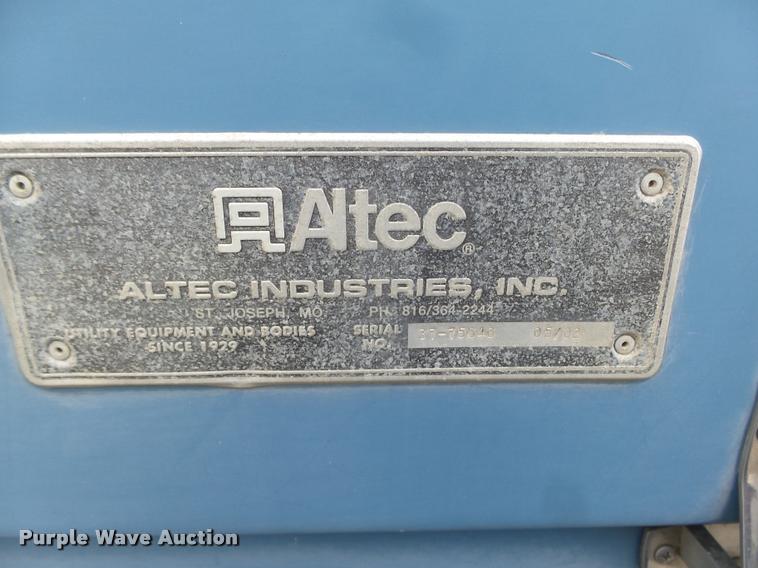 image for item DA0625 2002 Ford F550 Super Duty XL bucket truck