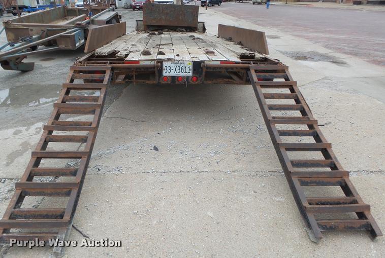 image for item DA0629 2007 Titan equipment trailer