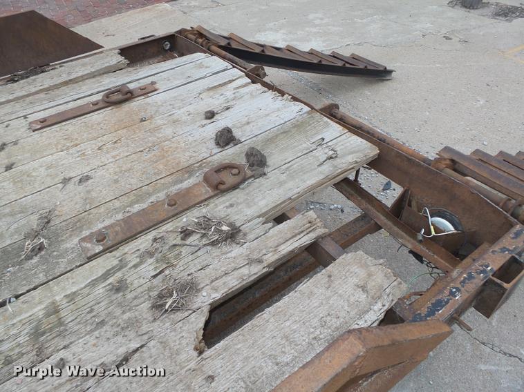 image for item DA0629 2007 Titan equipment trailer