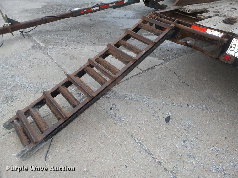 image for item DA0629 2007 Titan equipment trailer