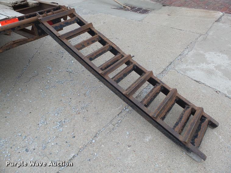 image for item DA0629 2007 Titan equipment trailer