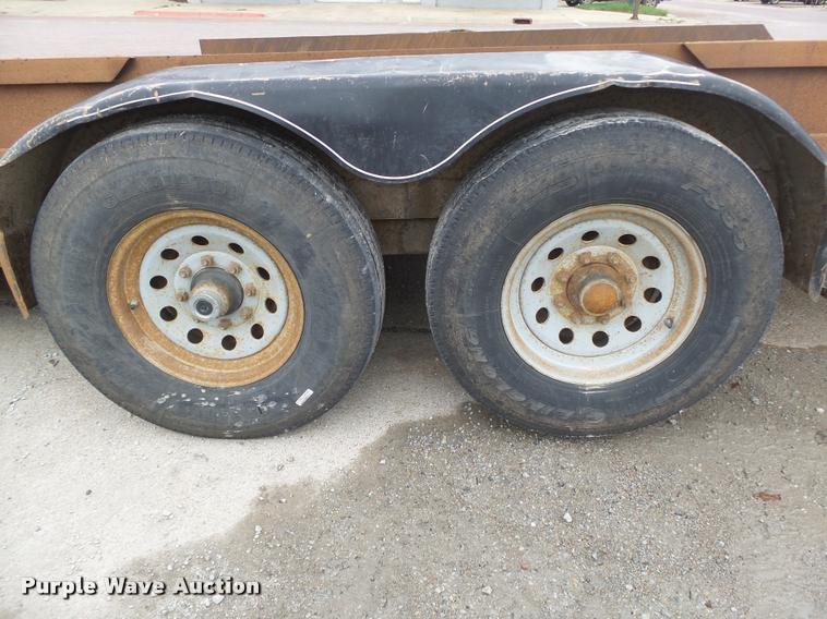 image for item DA0629 2007 Titan equipment trailer