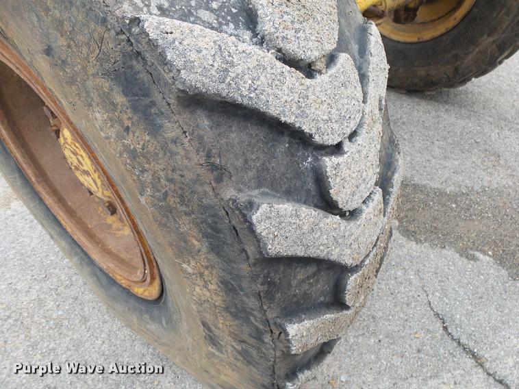 image for item DA2636 1991 Caterpillar 140G motor grader