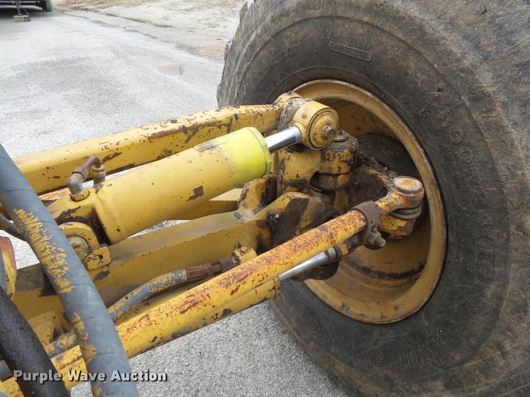 image for item DA2636 1991 Caterpillar 140G motor grader