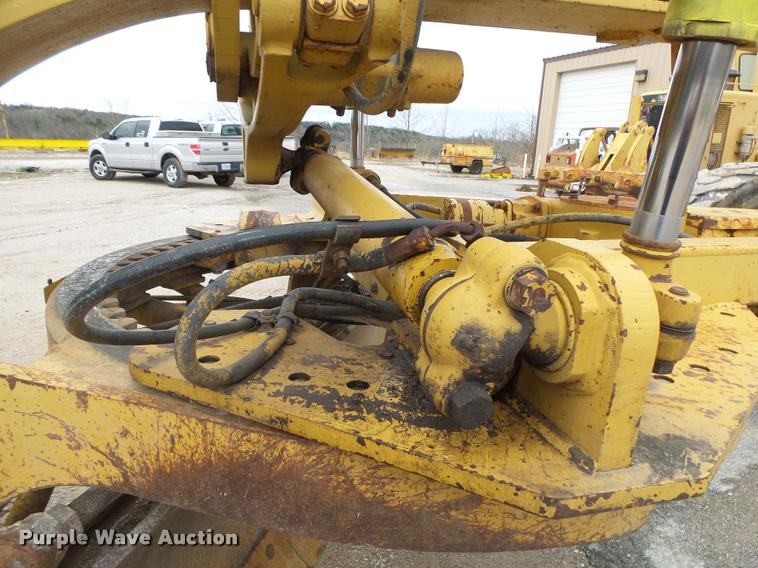 image for item DA2636 1991 Caterpillar 140G motor grader
