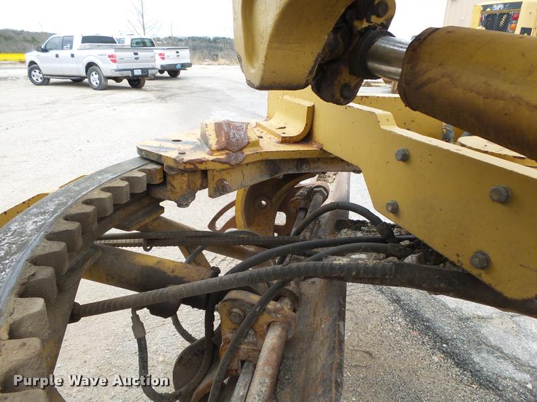 image for item DA2636 1991 Caterpillar 140G motor grader