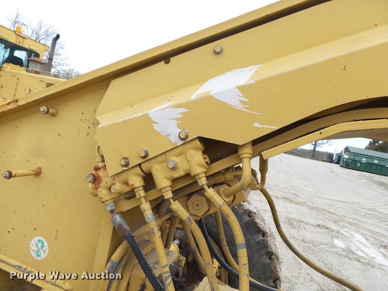 image for item DA2637 1995 Caterpillar 140G motor grader