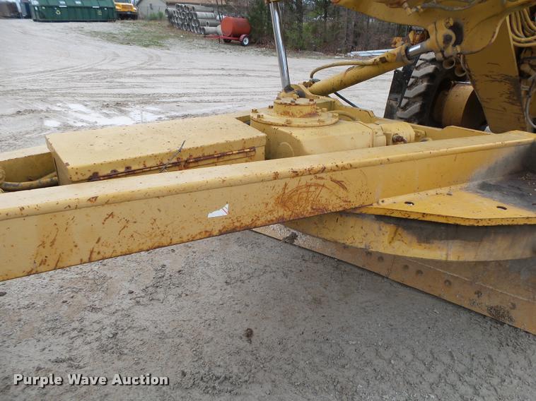 image for item DA2637 1995 Caterpillar 140G motor grader