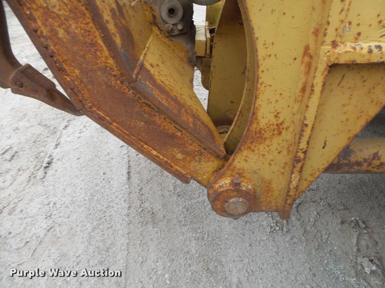 image for item DA2637 1995 Caterpillar 140G motor grader