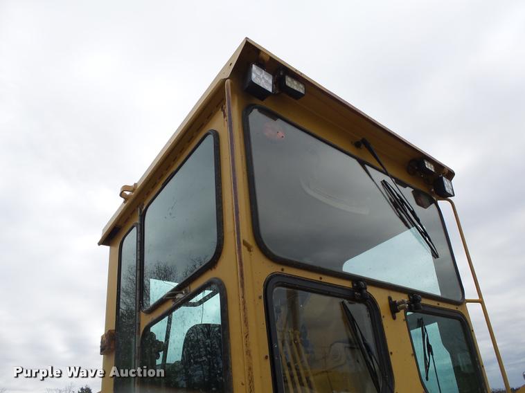 image for item DA2637 1995 Caterpillar 140G motor grader