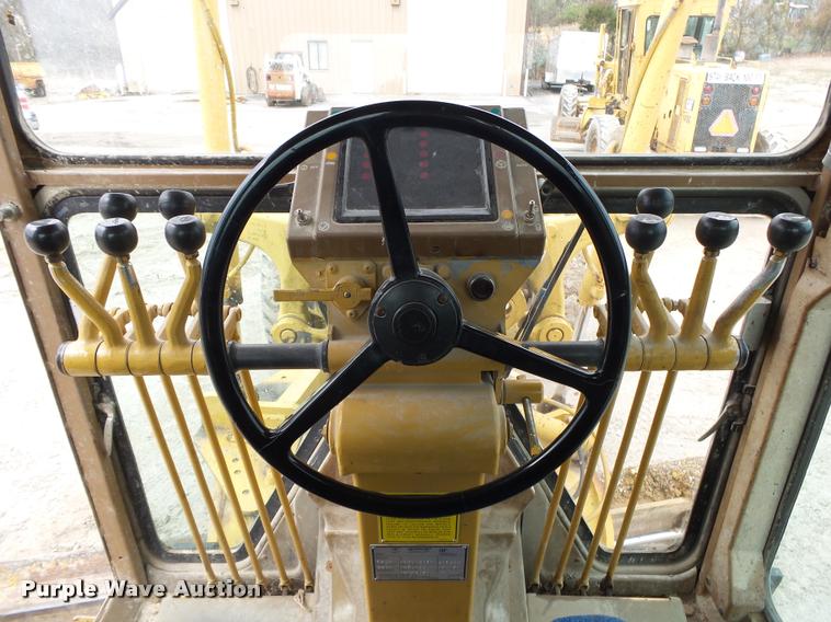 image for item DA2637 1995 Caterpillar 140G motor grader