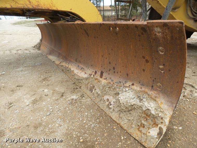 image for item DA2638 1993 Caterpillar 140G motor grader