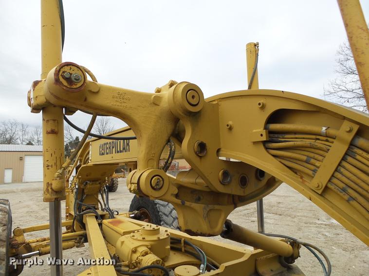 image for item DA2638 1993 Caterpillar 140G motor grader