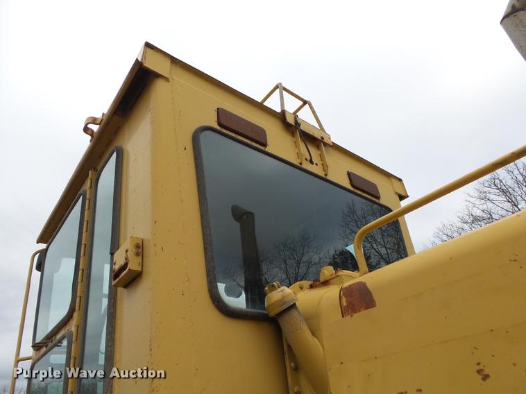 image for item DA2638 1993 Caterpillar 140G motor grader