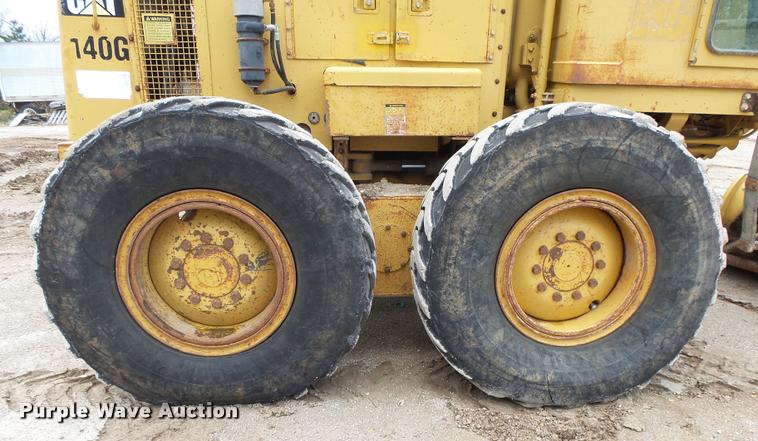 image for item DA2638 1993 Caterpillar 140G motor grader