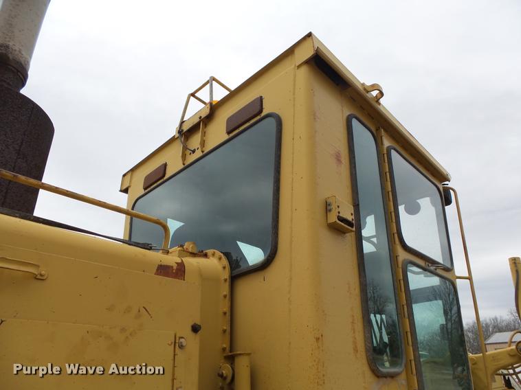 image for item DA2638 1993 Caterpillar 140G motor grader