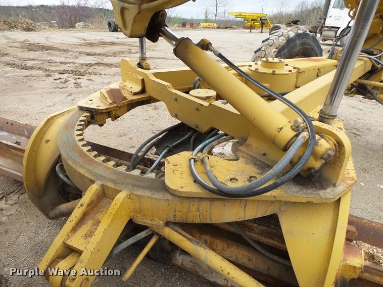 image for item DA2638 1993 Caterpillar 140G motor grader