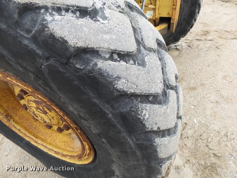 image for item DA2638 1993 Caterpillar 140G motor grader