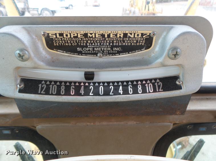 image for item DA2638 1993 Caterpillar 140G motor grader