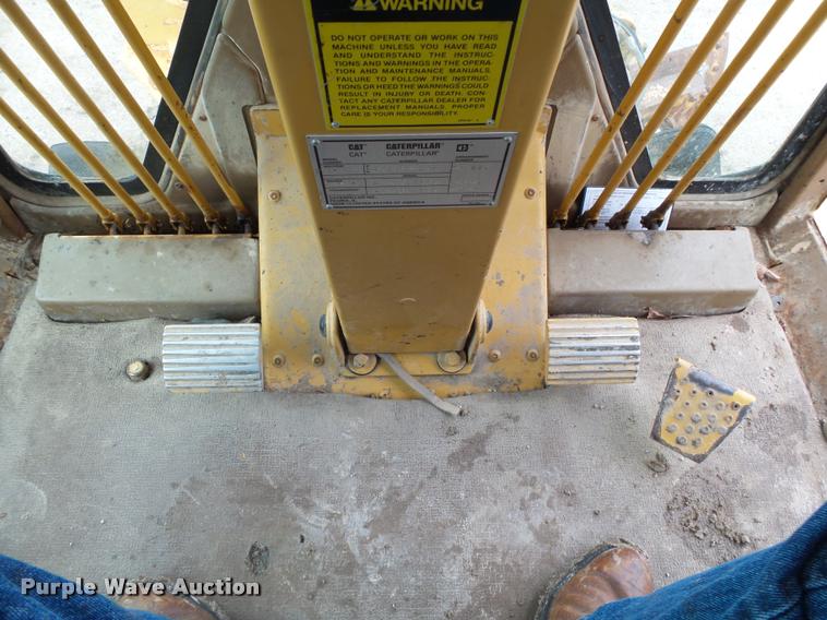 image for item DA2638 1993 Caterpillar 140G motor grader