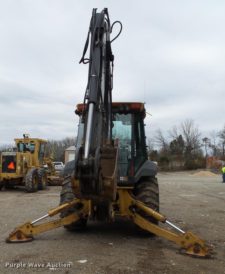 image for item DA2640 2008 John Deere 410J backhoe