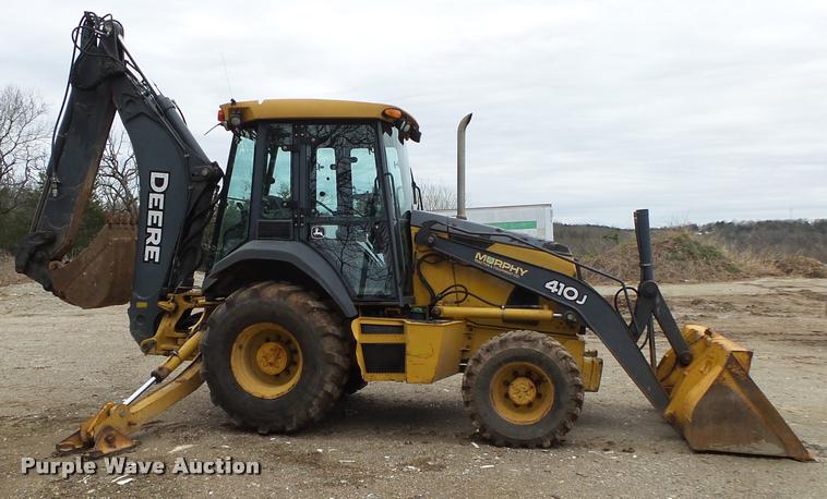 image for item DA2640 2008 John Deere 410J backhoe