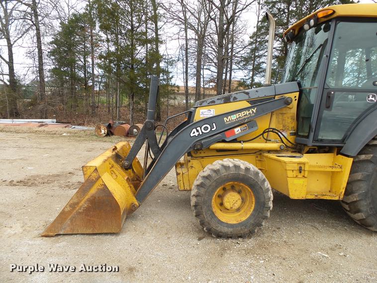 image for item DA2640 2008 John Deere 410J backhoe