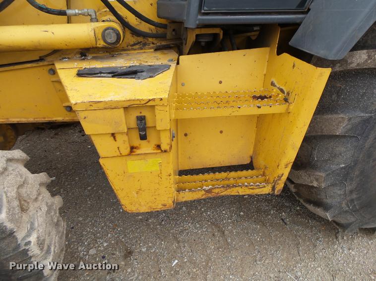 image for item DA2640 2008 John Deere 410J backhoe