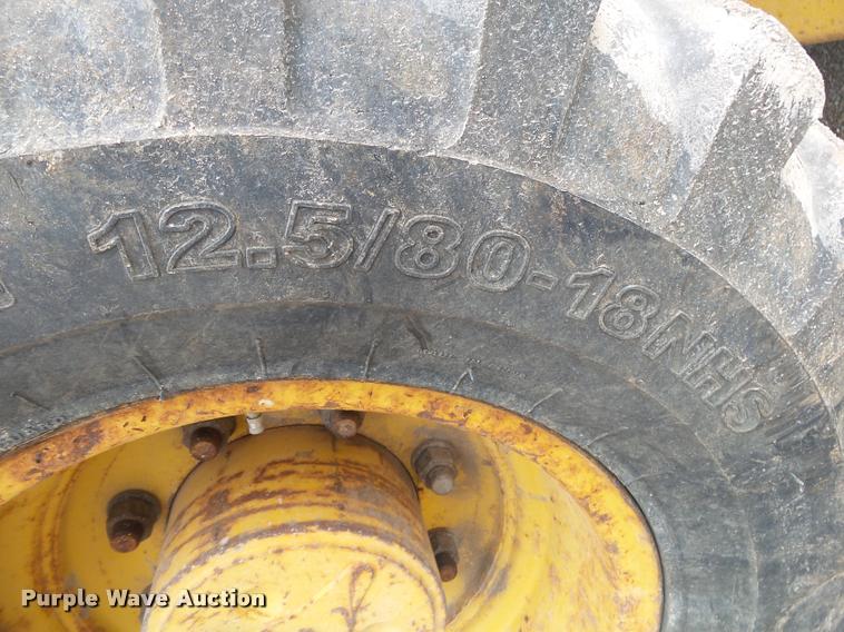 image for item DA2640 2008 John Deere 410J backhoe