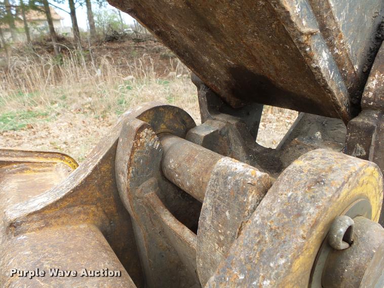 image for item DA2640 2008 John Deere 410J backhoe