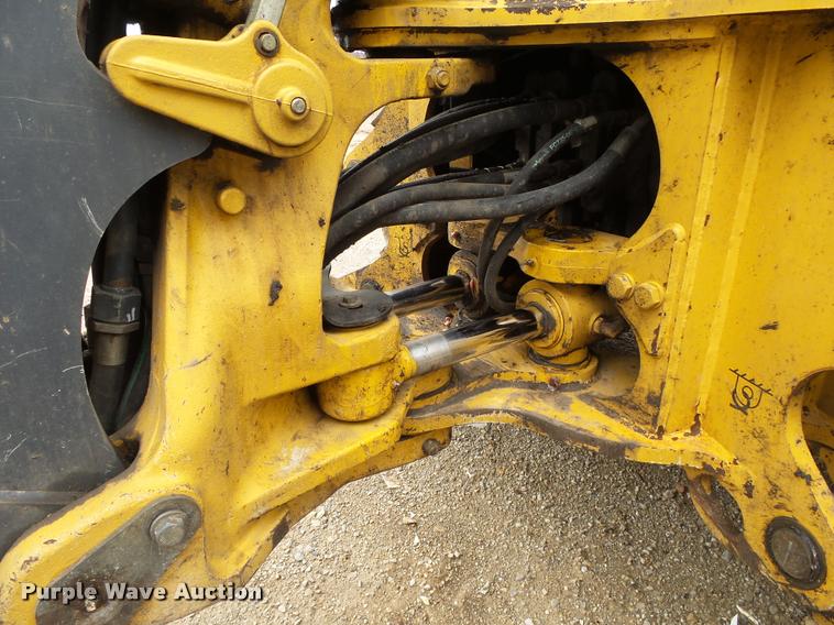 image for item DA2640 2008 John Deere 410J backhoe
