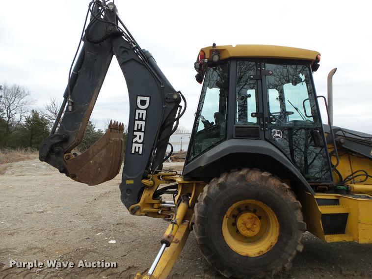 image for item DA2640 2008 John Deere 410J backhoe