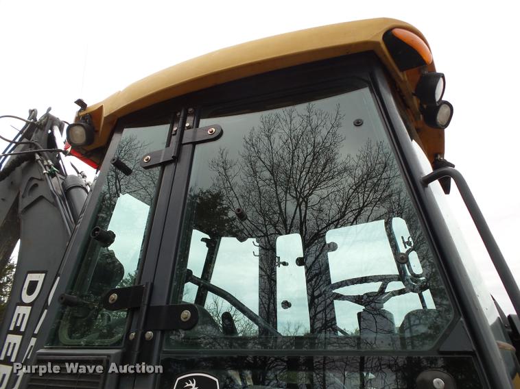 image for item DA2640 2008 John Deere 410J backhoe