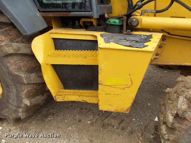 image for item DA2640 2008 John Deere 410J backhoe