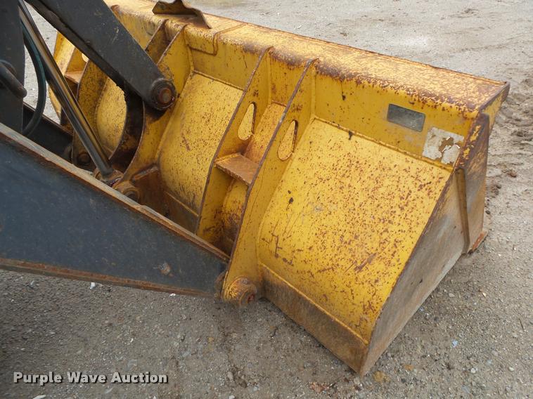 image for item DA2640 2008 John Deere 410J backhoe