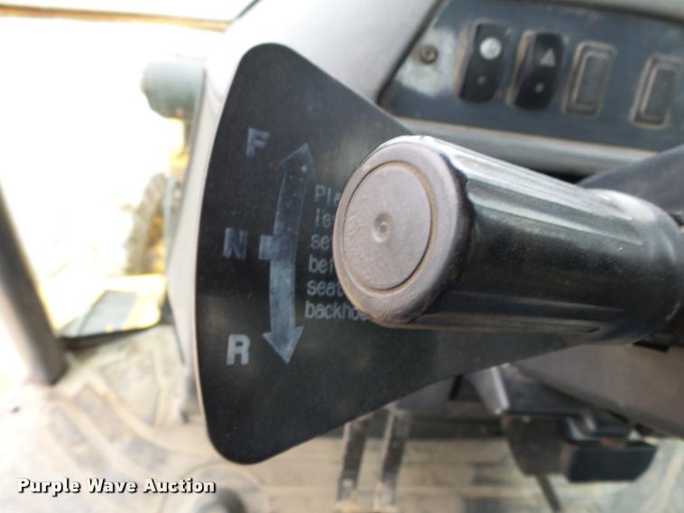 image for item DA2640 2008 John Deere 410J backhoe