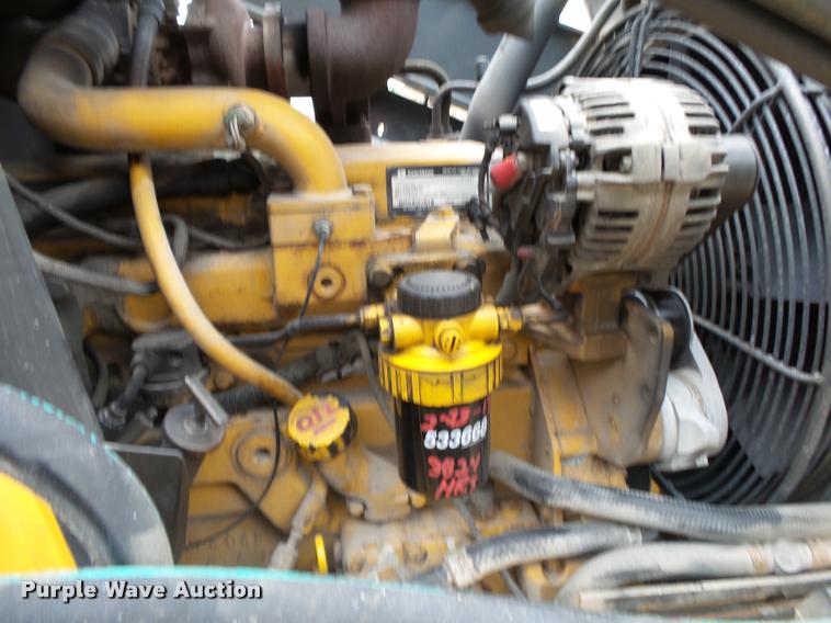 image for item DA2640 2008 John Deere 410J backhoe