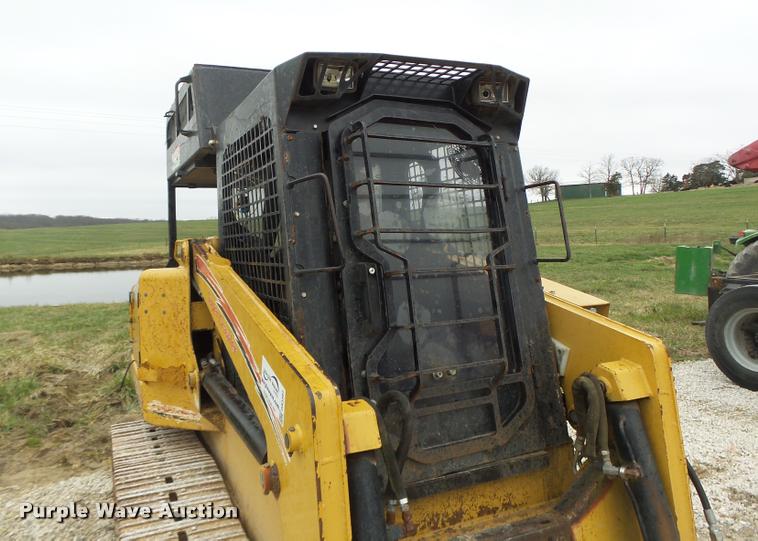 image for item DA3391 2009 Rayco C100LFM skid steer