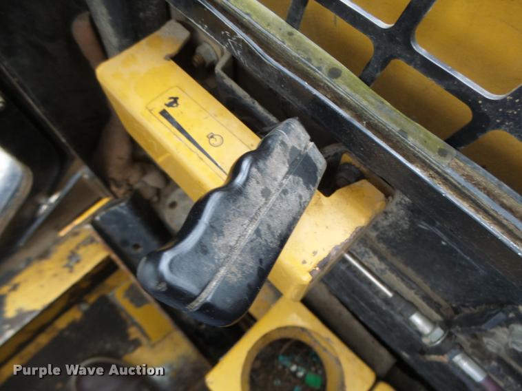 image for item DA3391 2009 Rayco C100LFM skid steer