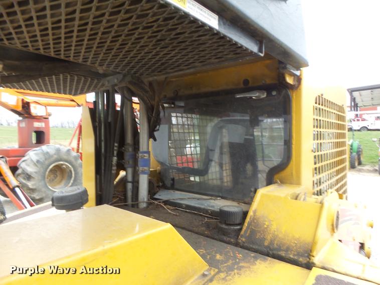 image for item DA3392 2010 Rayco C100LFM skid steer