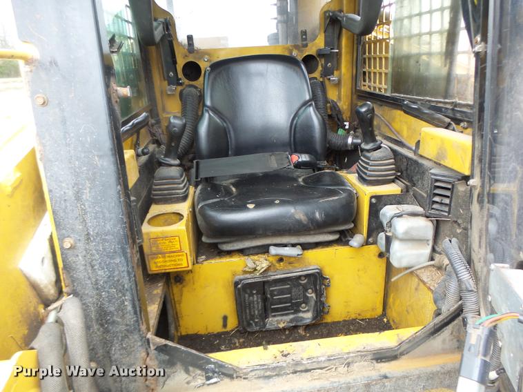 image for item DA3392 2010 Rayco C100LFM skid steer