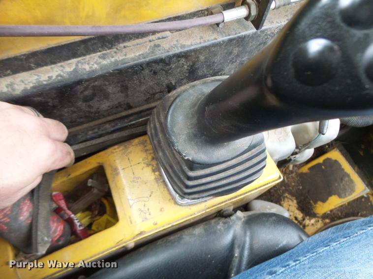 image for item DA3392 2010 Rayco C100LFM skid steer