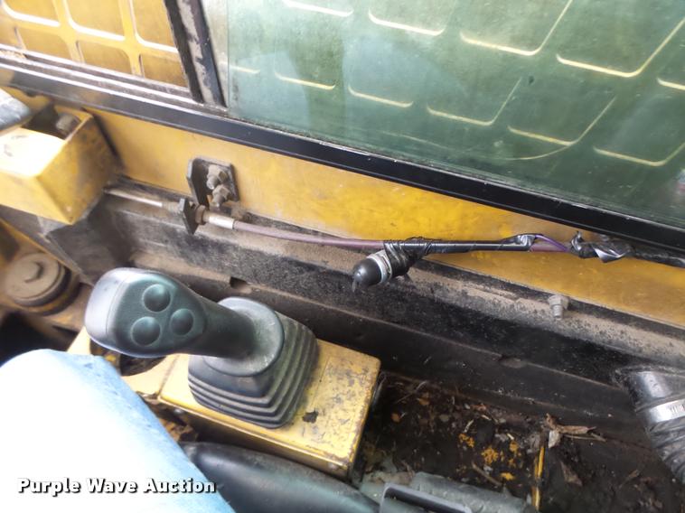 image for item DA3392 2010 Rayco C100LFM skid steer