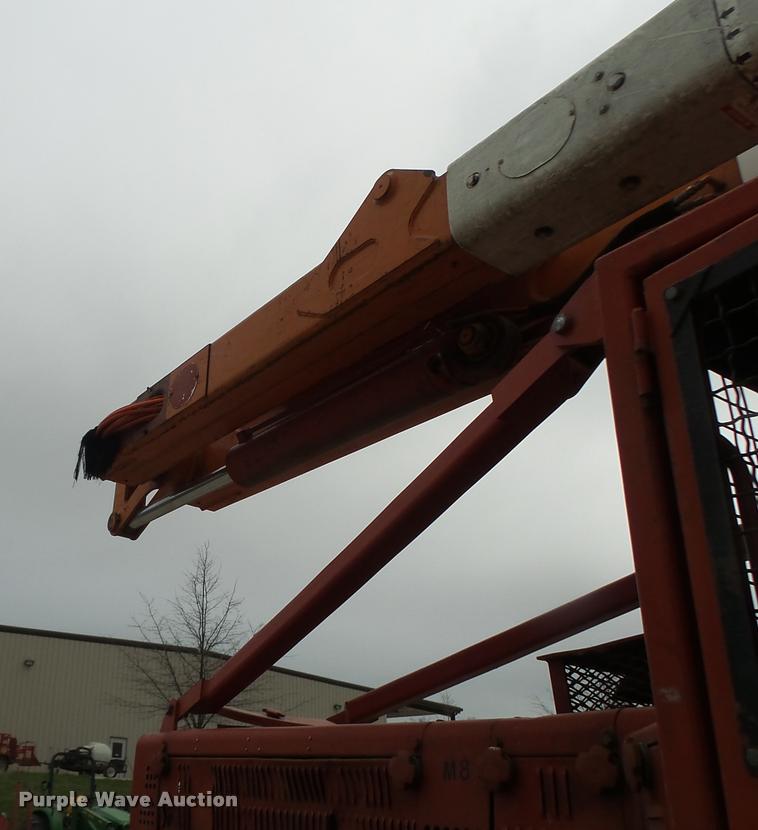 image for item DA3394 TSE ATC 300 articulating log skidder with Over-Center bucket