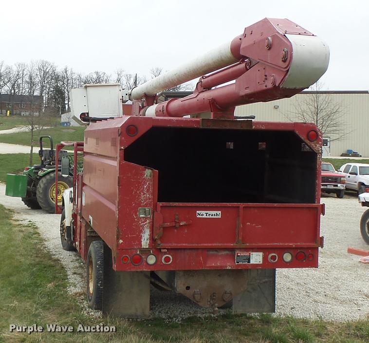 image for item DA3395 1998 Ford F800 bucket truck